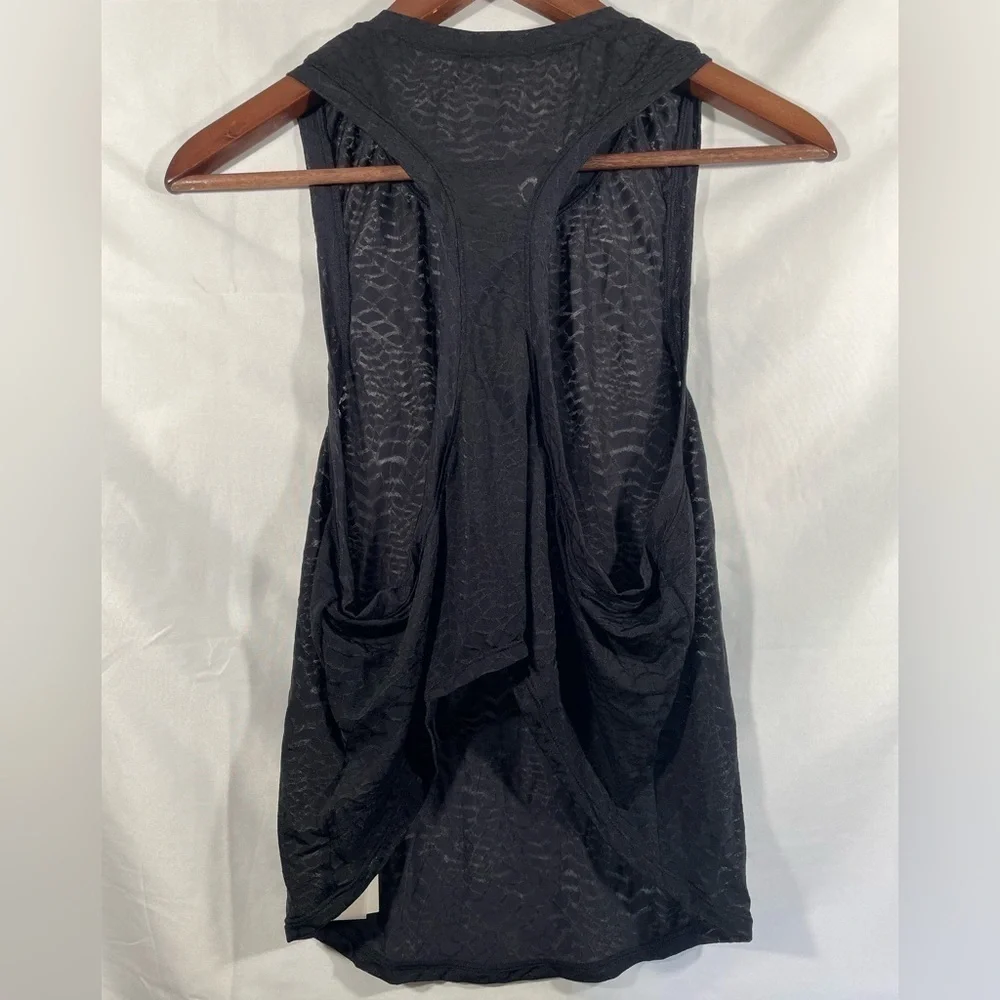 NEW 𝅺Good American Racerback Tank Top Womens Activewear Animal Print Shirt Sz S - Picture 4 of 7